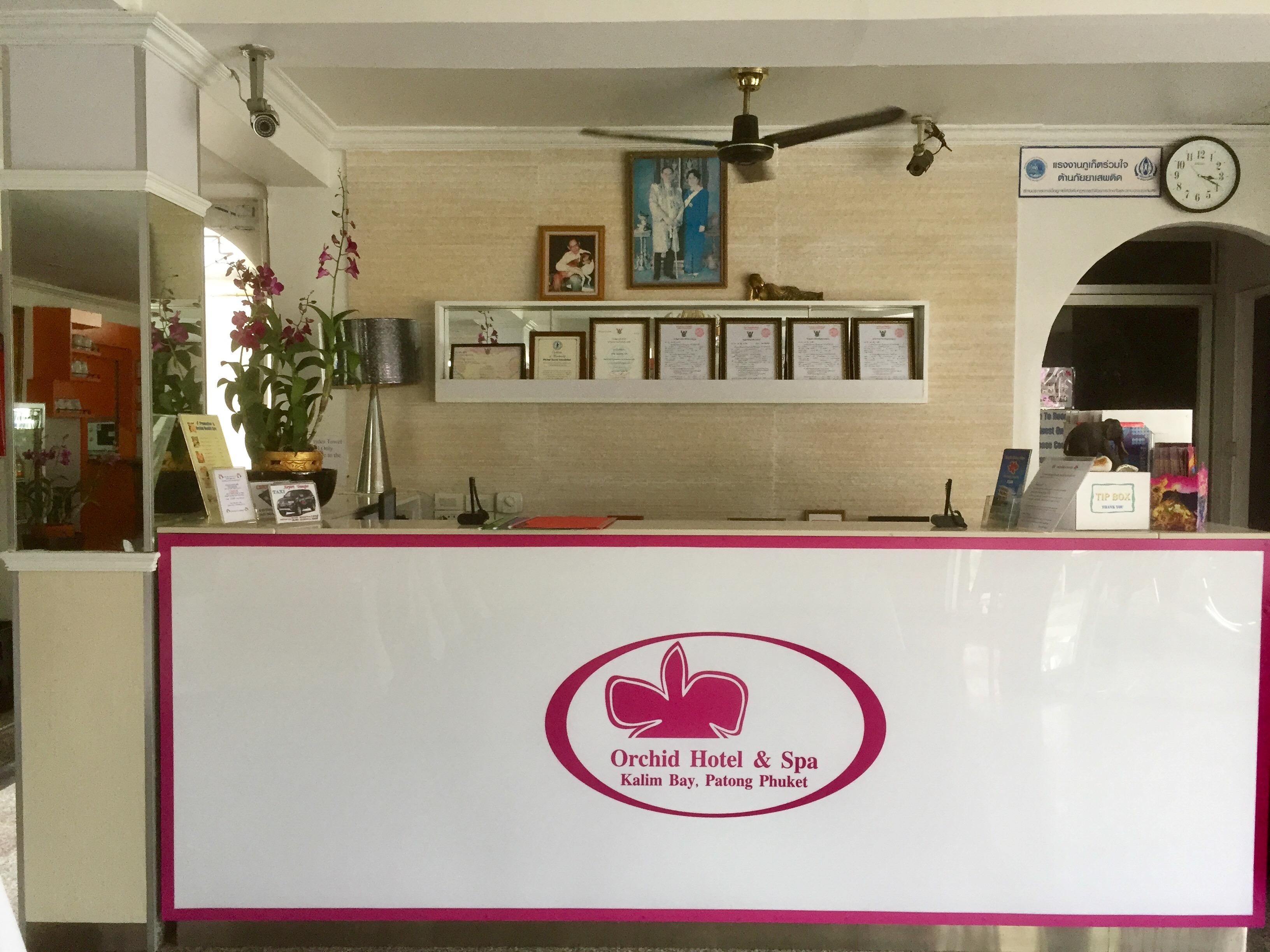 The Orchid Hotel Kalim Bay Patong Exterior foto